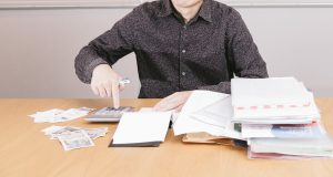 予防歯科を目指す院長にふさわしい経費削減とは?
