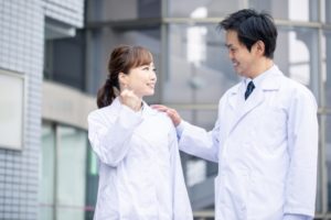 リーダーの「聞く力」がスタッフの本音を引き出す