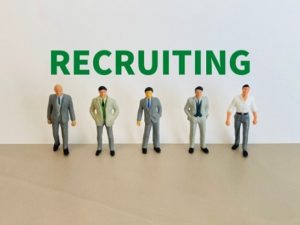 もう人材不足に悩みたくない! 今から準備したい3つのこと