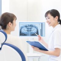 初回来院時の信頼は“説明力”ではなく“対応力”で決まる